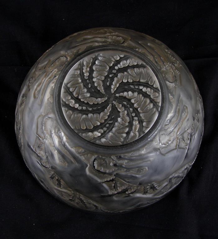 SKÅL, glas, R. Lalique, France, formgiven 1921, nr 3214.