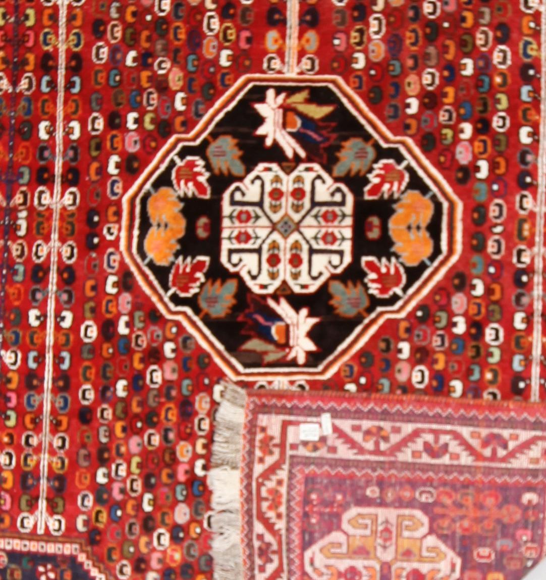 MATTA, Täbriz. Ca 243 x 170 cm.