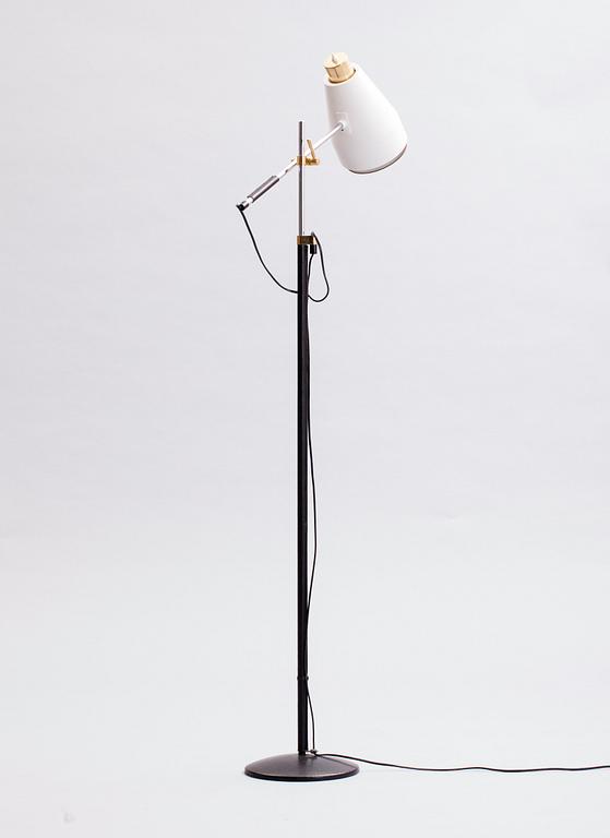 Viljo Hirvonen, LATTIAVALAISIN.