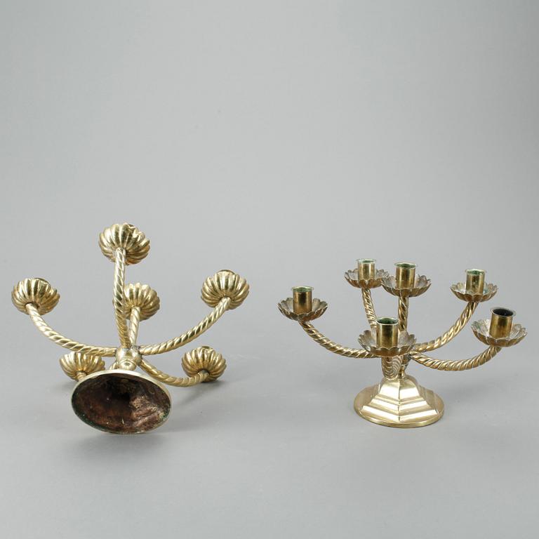 KANDELABRAR, ett par, mässing, 1900-tal.