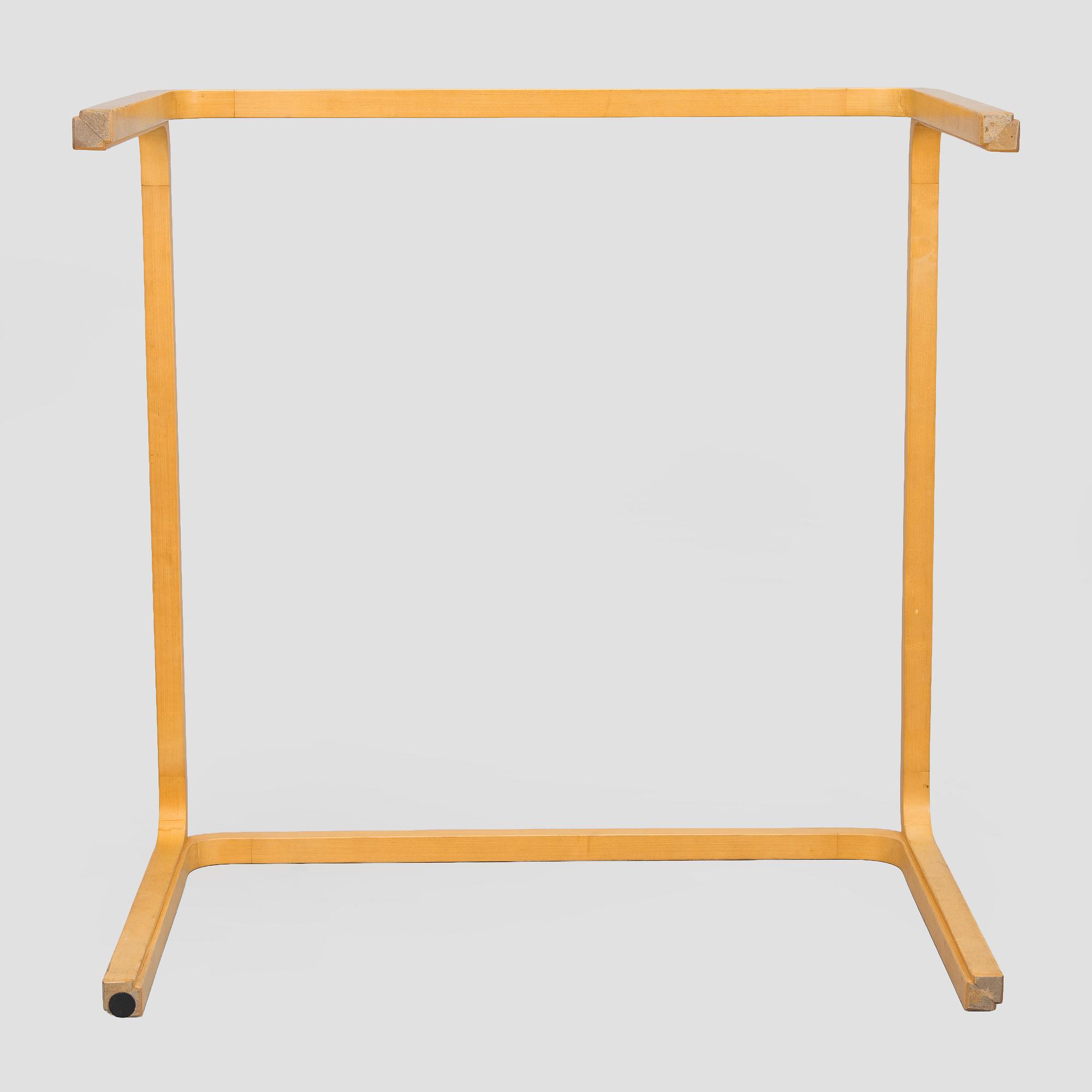Alvar Aalto, sohvapöytä, Y805, Artek, 1900-luvun loppu.