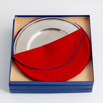 Atelier Borgila, a set of twelve sterling silver plates, Stockholm 1962.