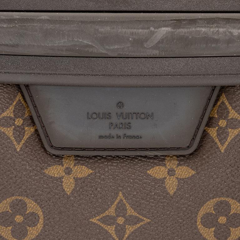 Louis Vuitton, a 'Zephyr 65' travel bag, 2014.