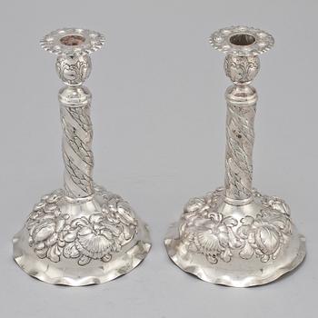 LJUSSTAKAR, ett par, silver, bär både imporstmpl samt K Andersson, 1900-tal. Vikt 690 g.