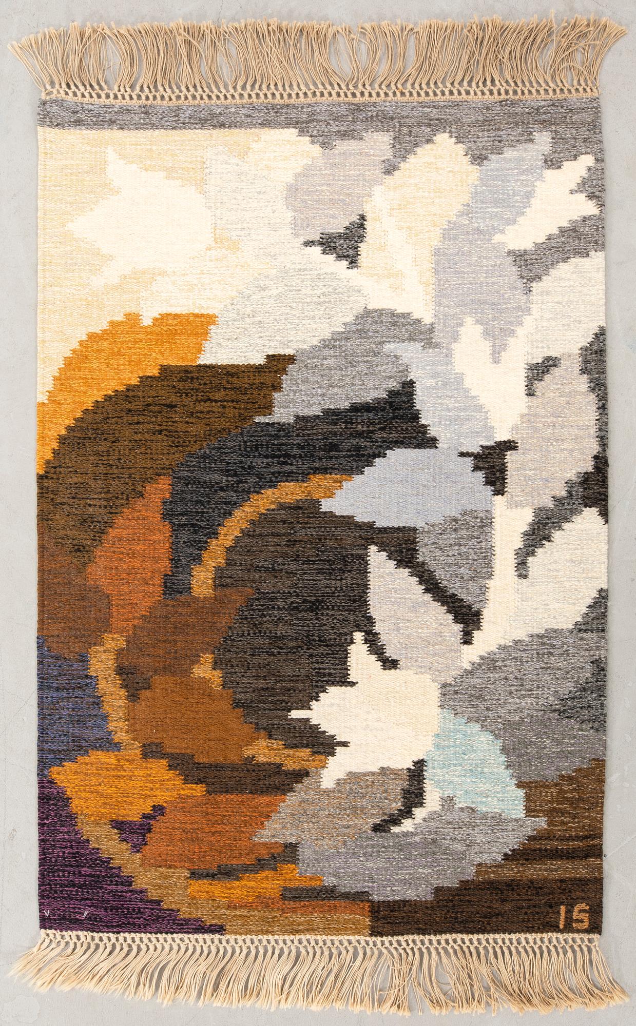 Ingegerd Silow, matta/vävnad "Klockranka" signerad, i samarbete med Axeco, 120x85 cm.