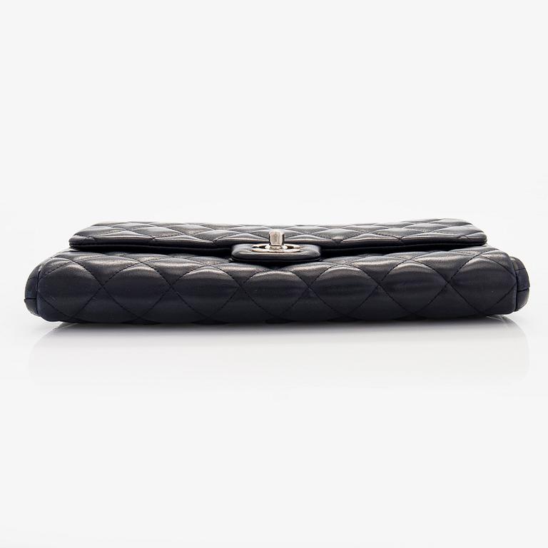 Chanel, laukku "Jumbo clutch"  2013-2014.