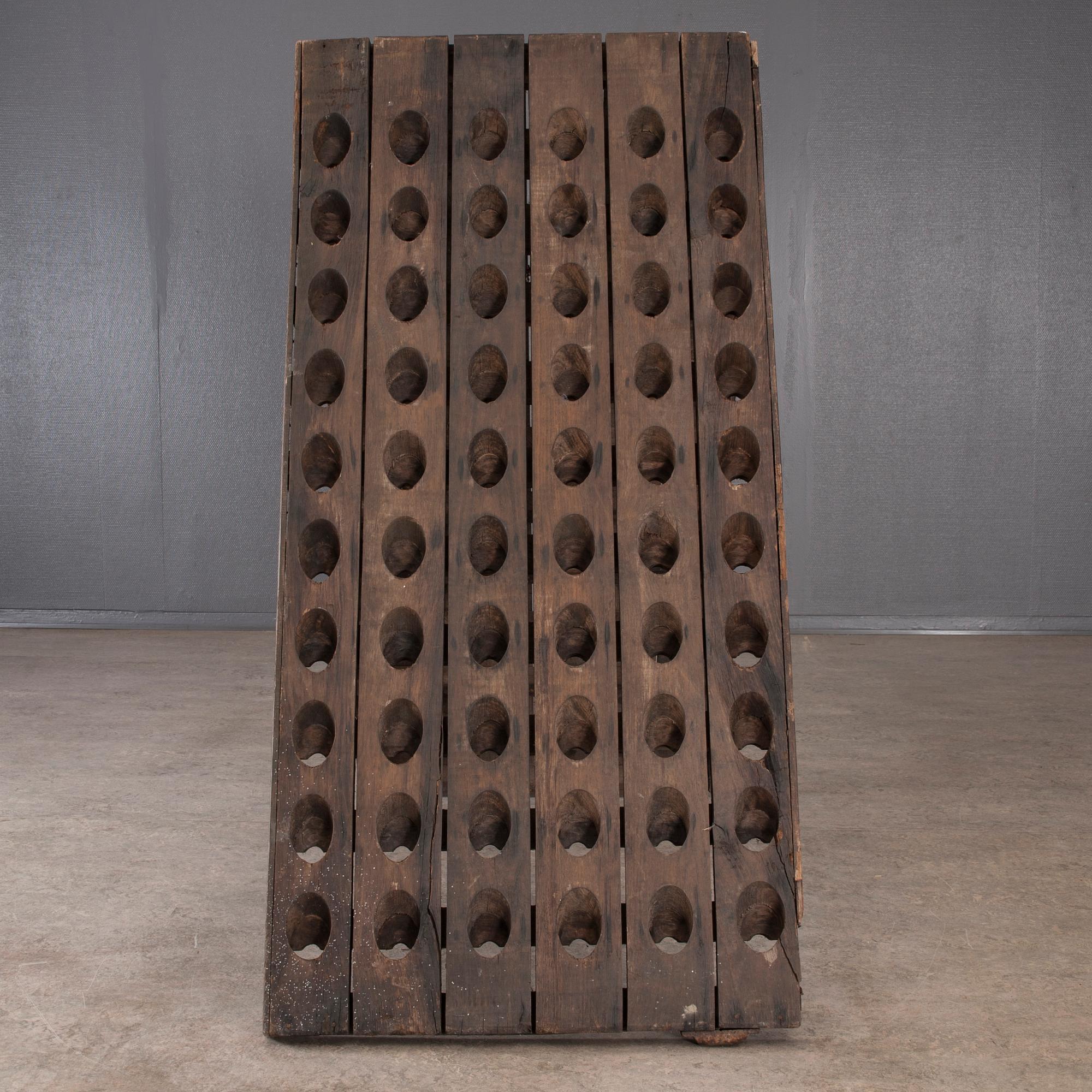 STÄLLNING FÖR CHAMPAGNEFLASKOR, Frankrike 1900-tal.