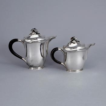 KAFFESERVIS, 4 delar, silver, Eric Råström, Stockholm 1944. 1715 gram.