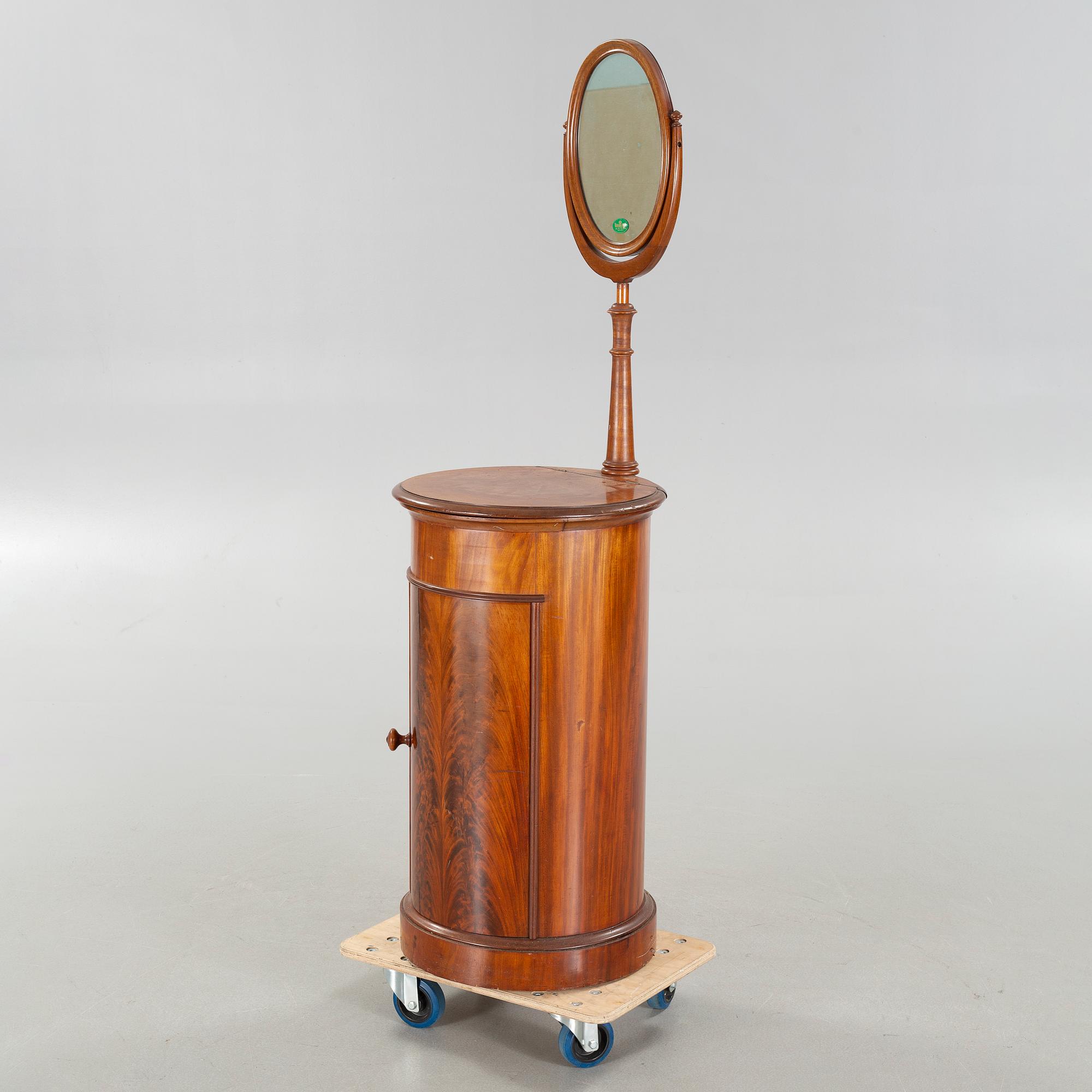 A shave stand from the second half of the 19th century.