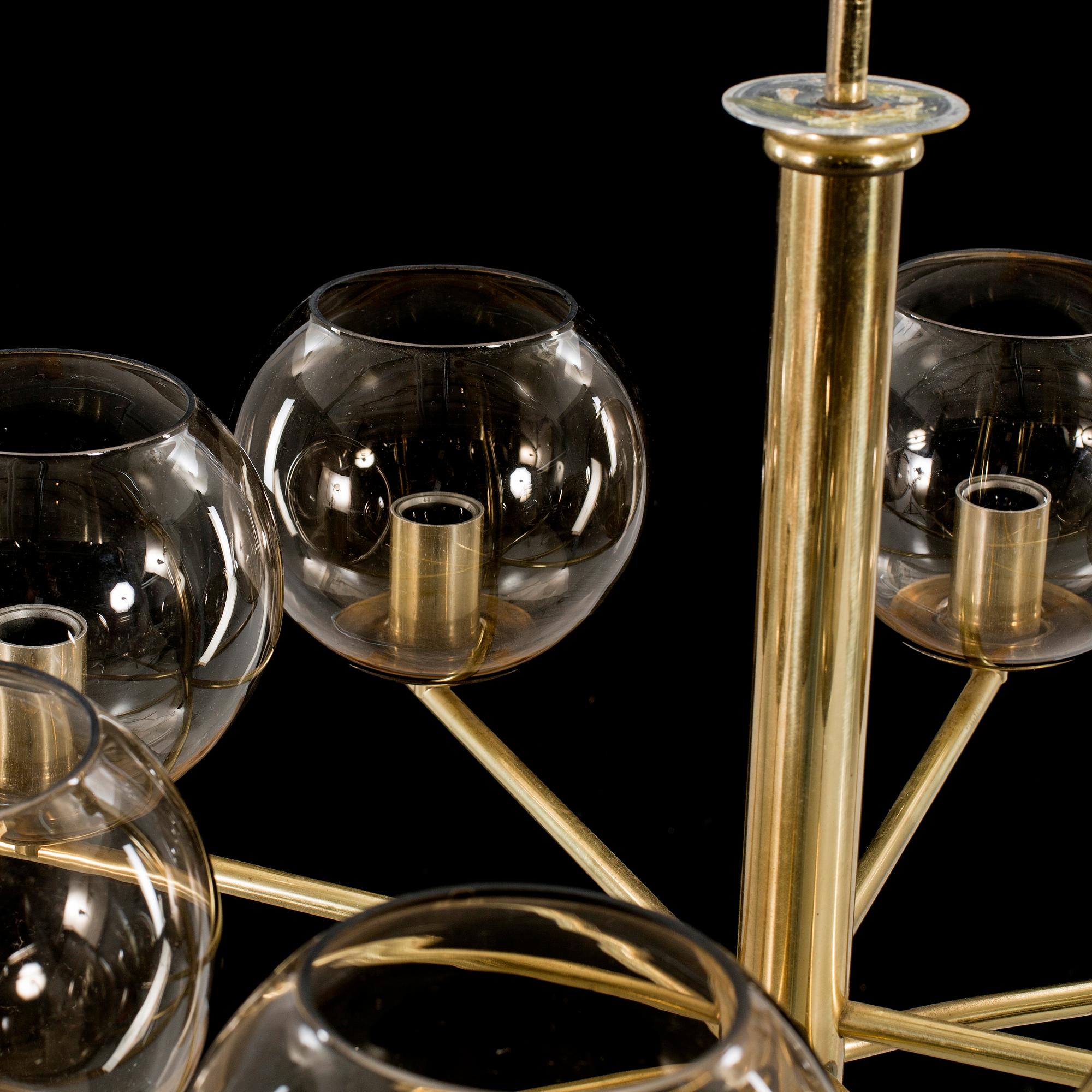 A ceiling lamp, later part of the 20th century. - Bukowskis