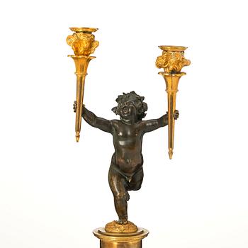 Kandelabrar, ett par, Frankrike ca år 1800, Louis XVI.