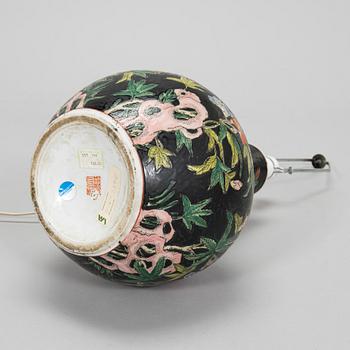 A 20th century table lamp, Macao.