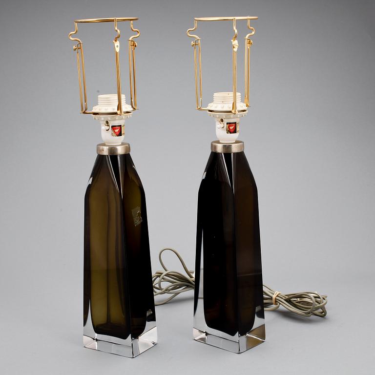 BORDSLAMPOR, ett par, glas, Carl Fagerlund, Orrefors.