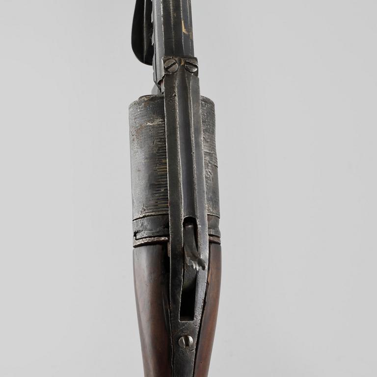 A revolving rifle, third quarter of the 19th century.