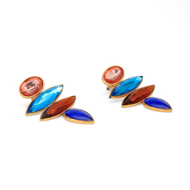 YVES SAINT LAURENT, a pair of earclips.