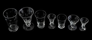 GLASSERVIS, 76 delar, Skruf, 1900-talets första hälft.