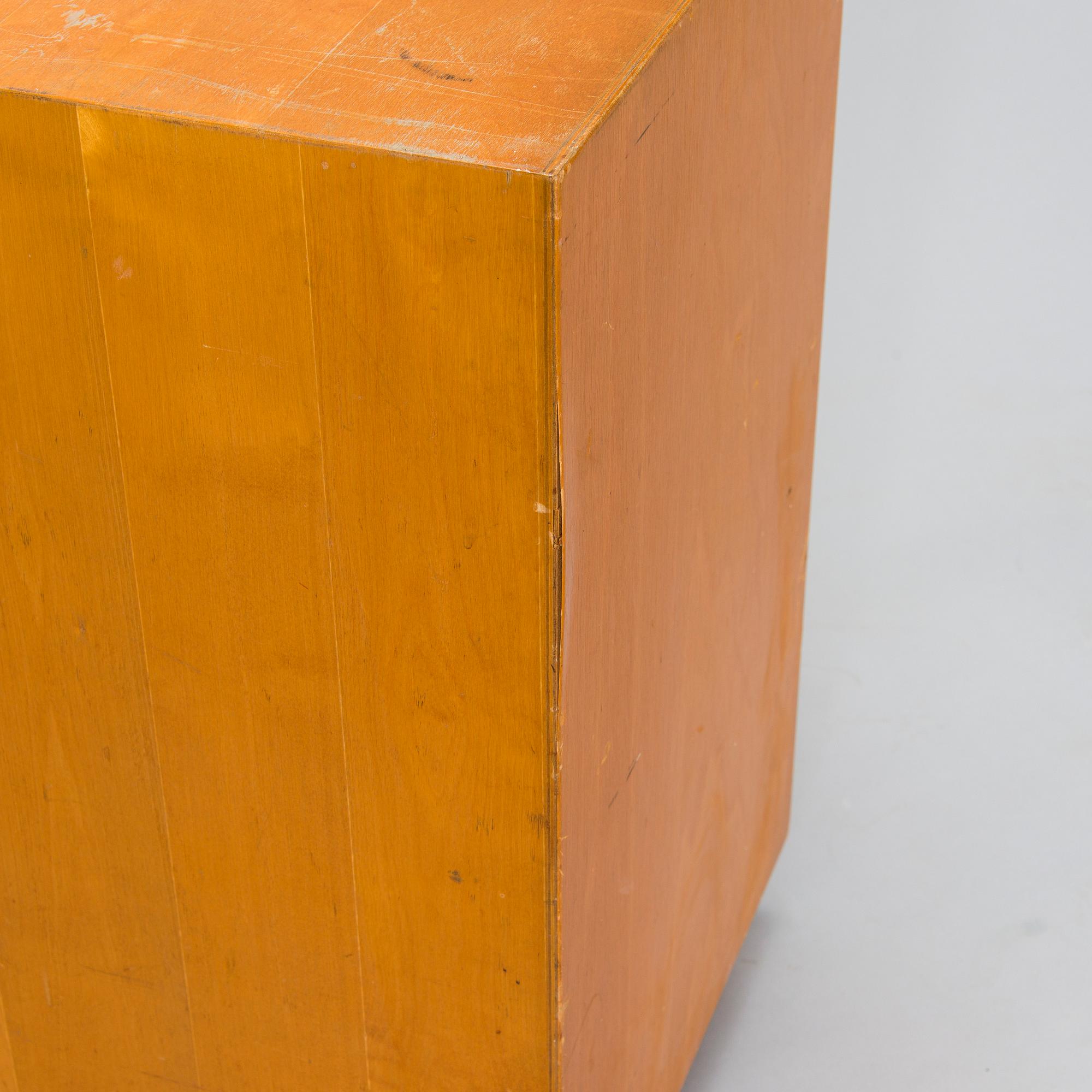 Aino Aalto, hurts, modell H297, Artek, 1900-talets mitt.