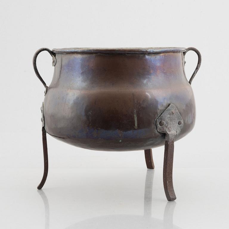 A copper kettle, 18th Century.