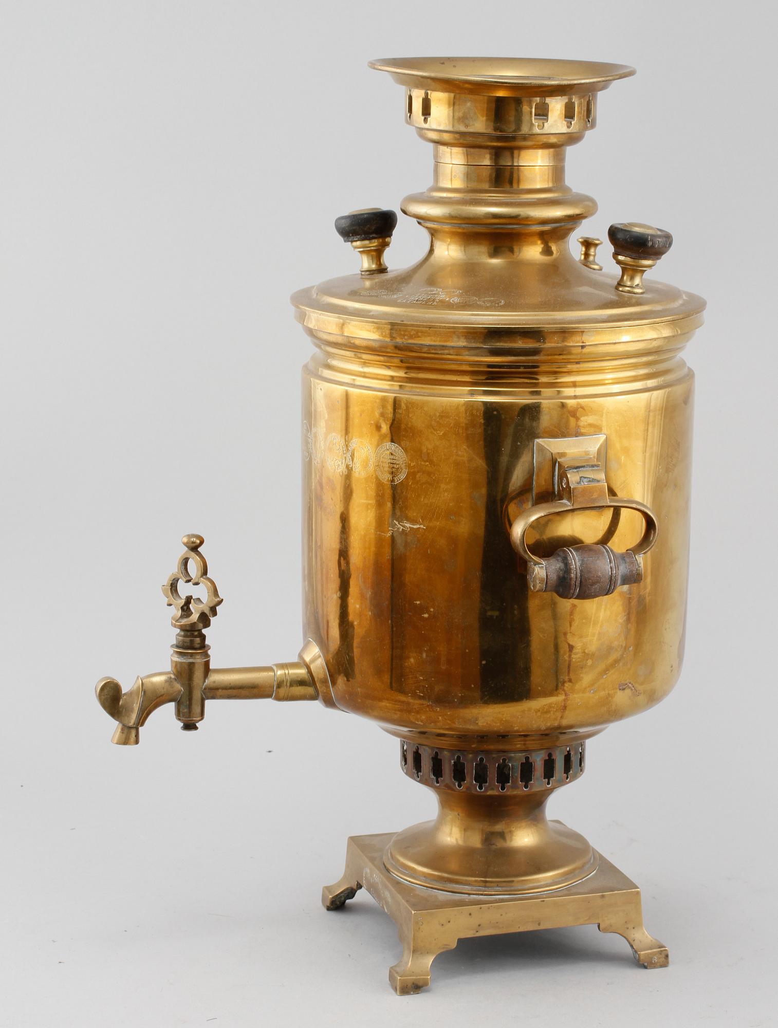 TESAMOVAR, mässing, sent 1800-tal.