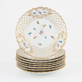 A set of eight porcelain plates, Teichert-Werke in Meissen, circa 1900.