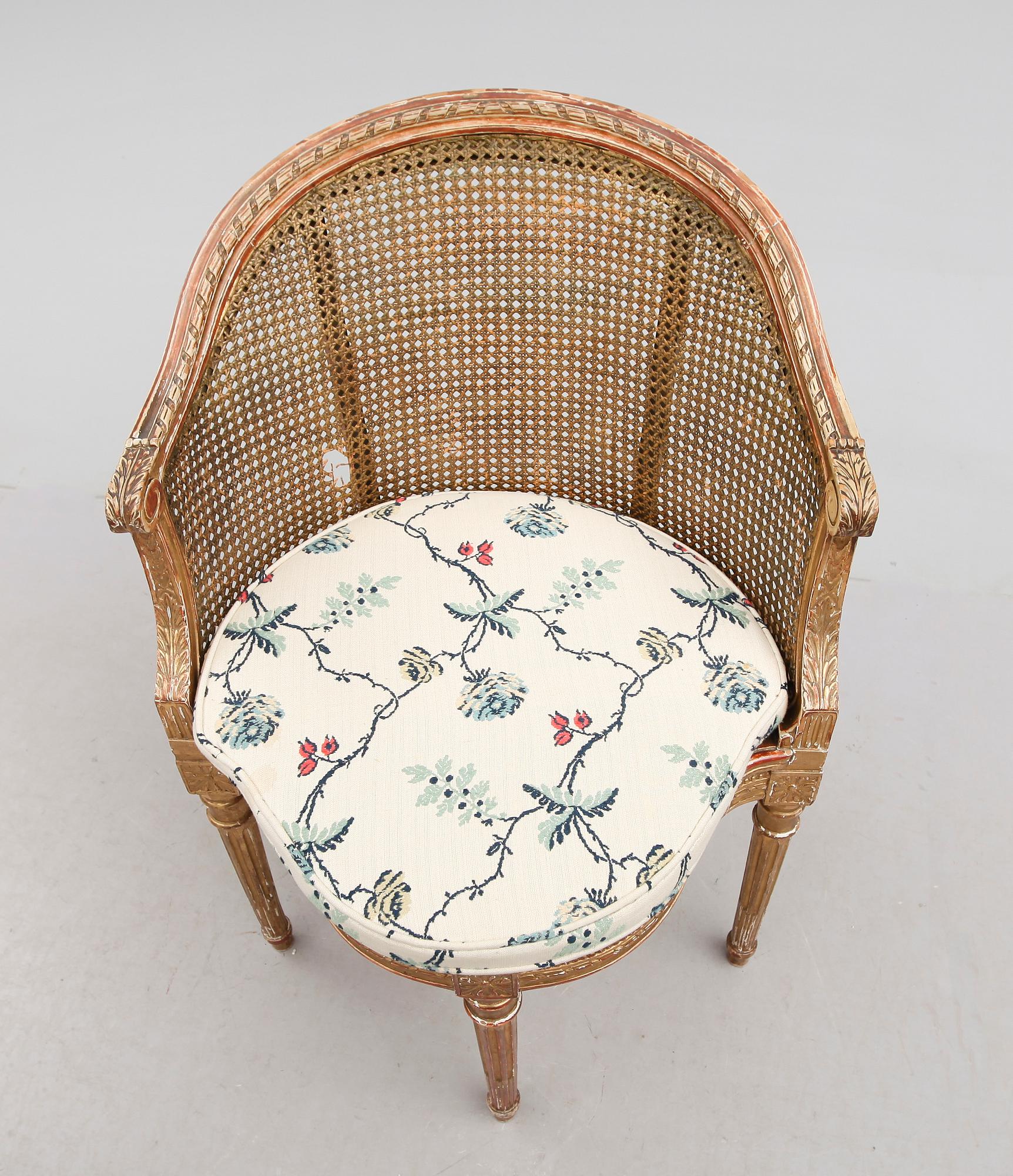 KARMSTOL, Louis Seizestil, omkring år 1900.