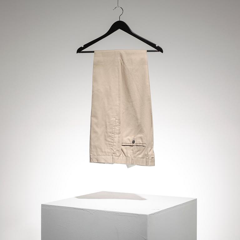 KOSTYM, Prada, storlek 50.