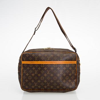 Louis Vuitton, Monogram 'Reporter GM' Shoulder Bag.