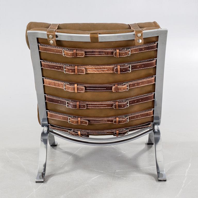 An "Ari" lounge chair, designed by Anre Norell in 1966 for Norell Möbel AB,