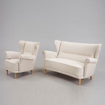 SOFFA OCH FÅTÖLJ, 1940-tal.