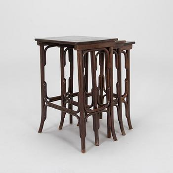 An early 20th century 3-piece nesting table.