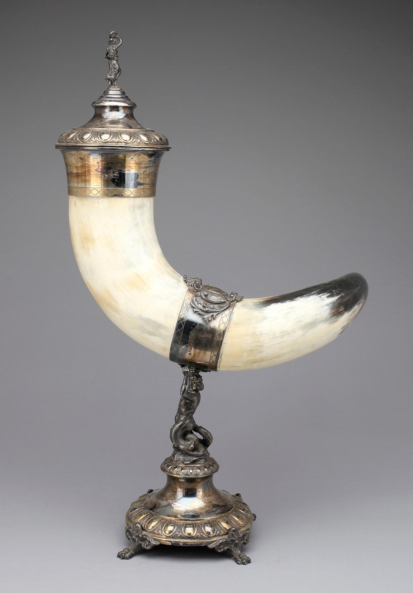 DRYCKESHORN, nyrenässans, horn och nysilver, 1800-talets slut.