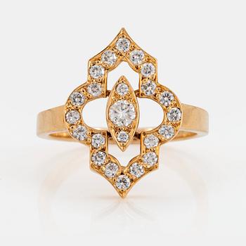 Van Cleef et Arpels ring 18K guld med runda briljantslipade diamanter totalvikt ca 0.40 ct.