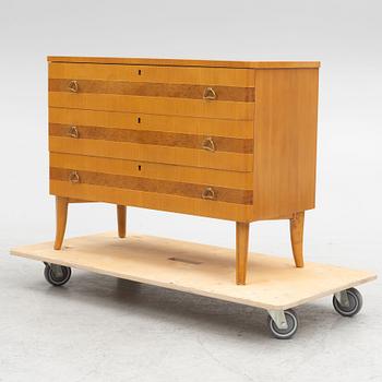 A chest of drawers, Svenska Möbelfabrikerna, Bodafors, circa mid-20th century.