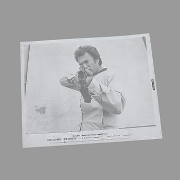 CLINT EASTWOOD f. 1930, fotografi med autograf.