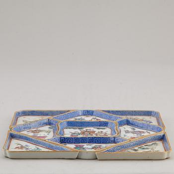 A famille rose nine piece cabaret, Qing dynasty, 19th century.