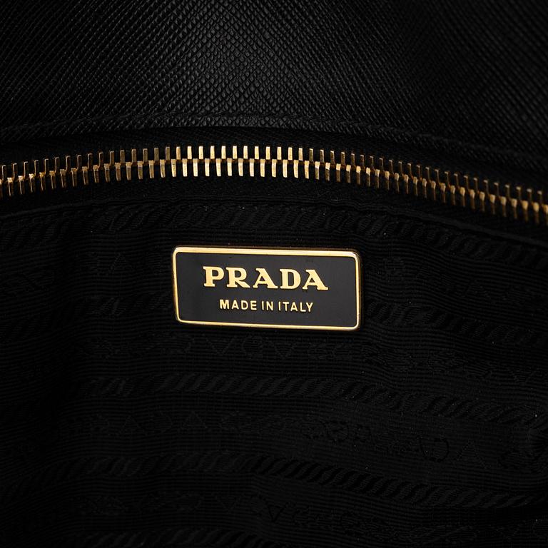 Prada, väska, "Galleria Large".