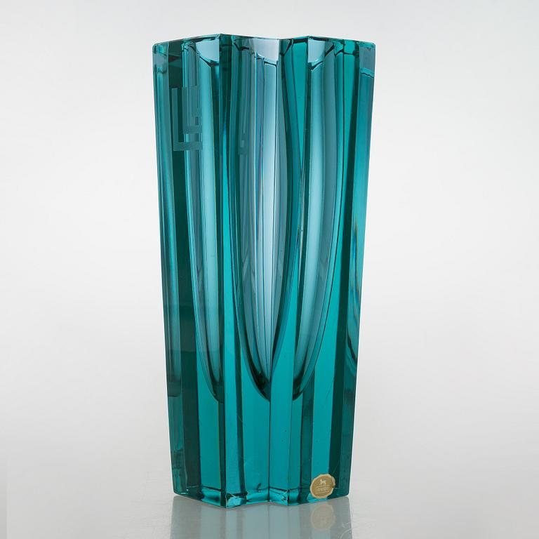 Aimo Okkolin, a glass vase, signed Aimo Okkolin Riihimäen Lasi Oy.