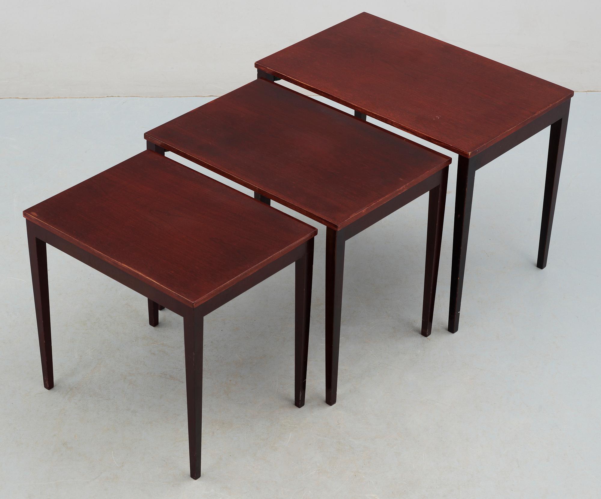 SATSBORD, 3 delar, 1900-talets andra hälft.