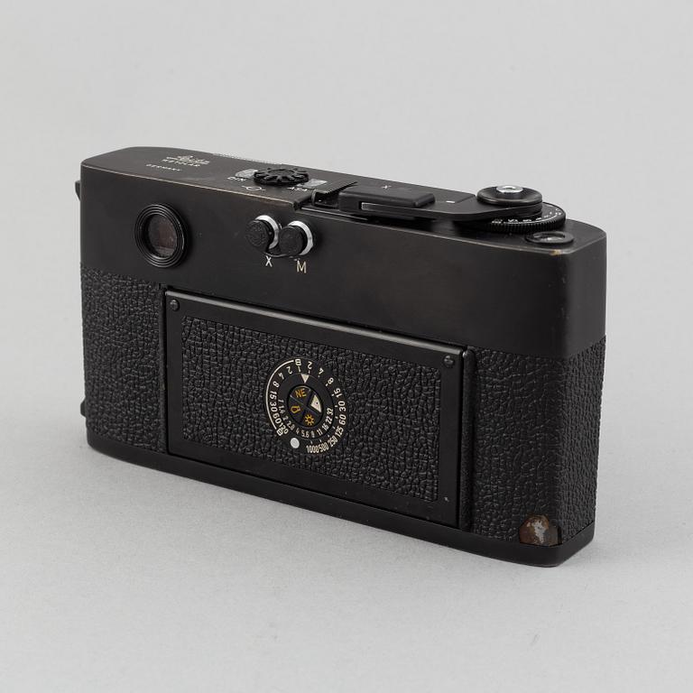 Leica M5, no 1353881, 1972.