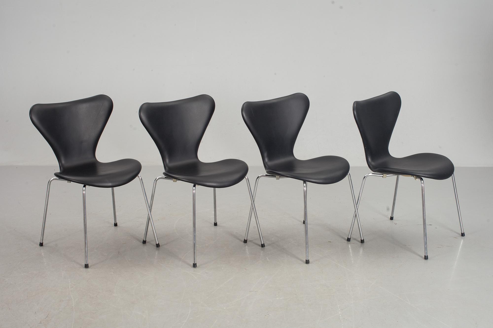 STOLAR, 4 st, "Sjuan", Arne Jacobsen, Fritz Hansen.