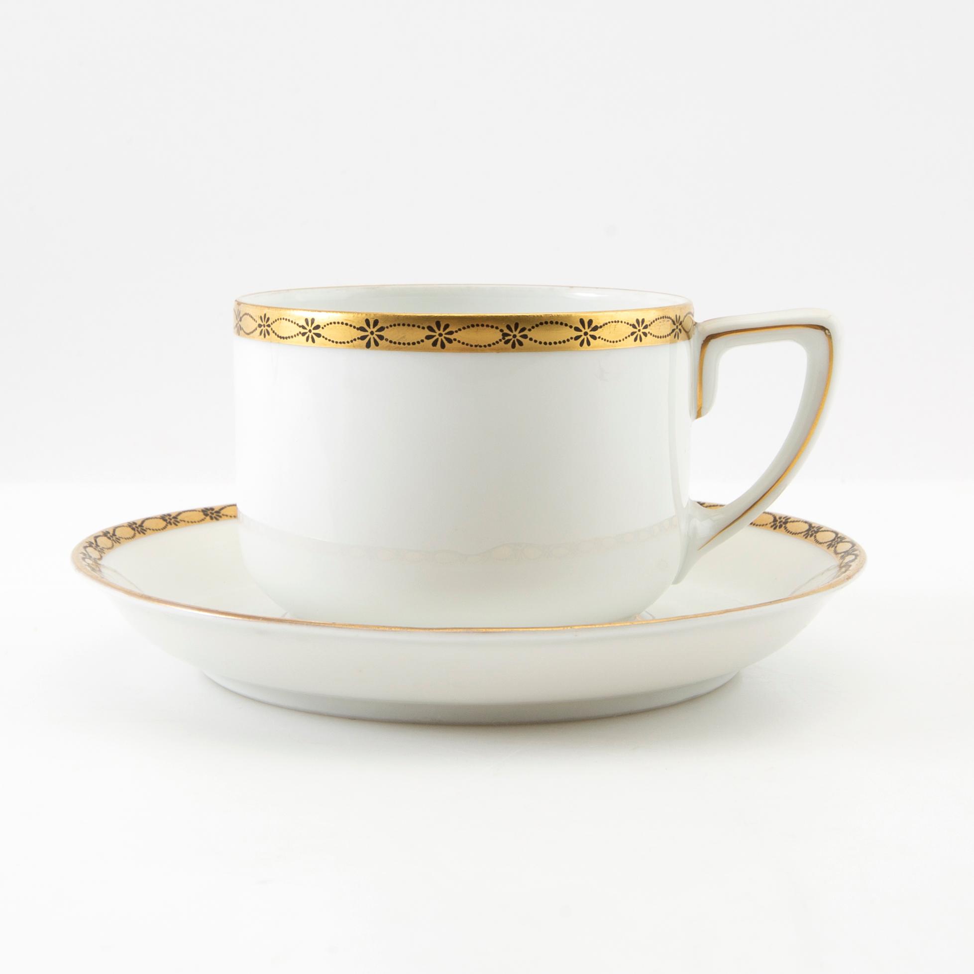 Te och kaffeservis ca 30 dlr Rosenthal/Lidköping "Isolde" 1900-talets första hälft porslin.