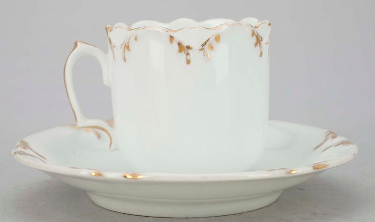 KAFFEKOPPAR, 9 st, porslin, ej stämlade, 1800-tal.