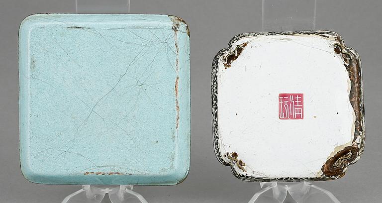 FAT, 2 stycken, emalj, Kina, 17/1800-tal.