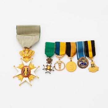 Order of the Vasa, Knight's Cross, gold and enamel, with 5 miniatures.