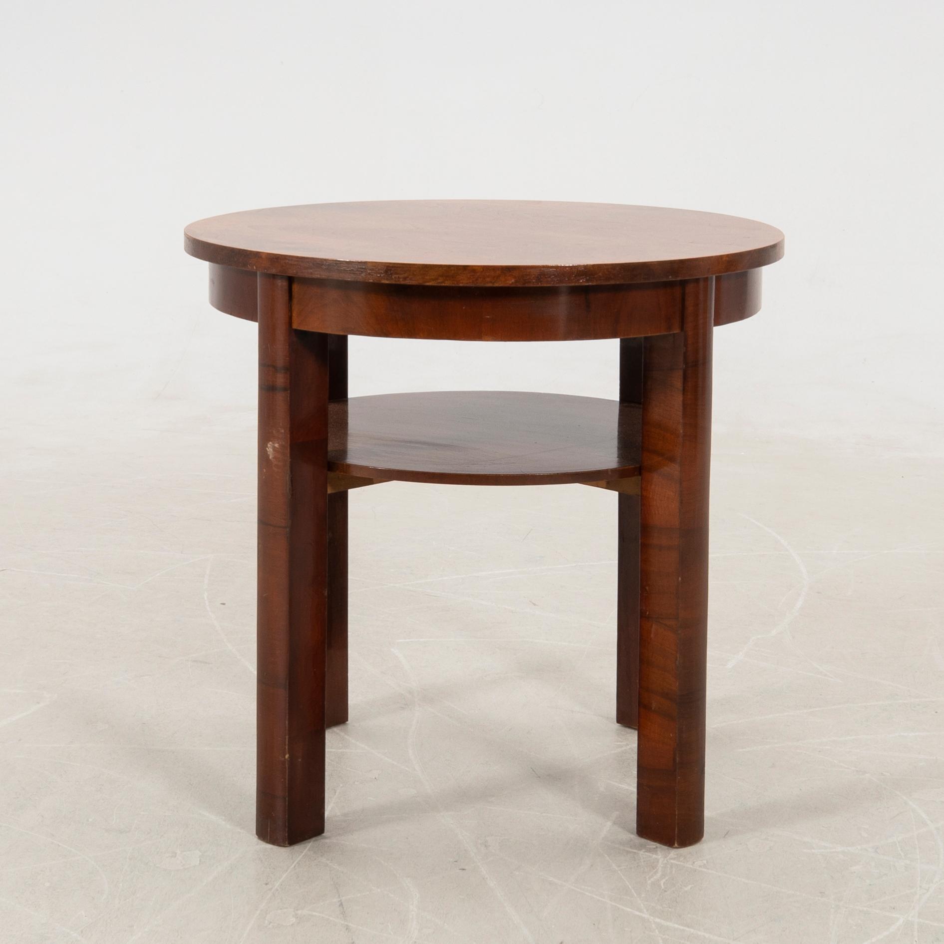 Art Deco-style table 20th century.