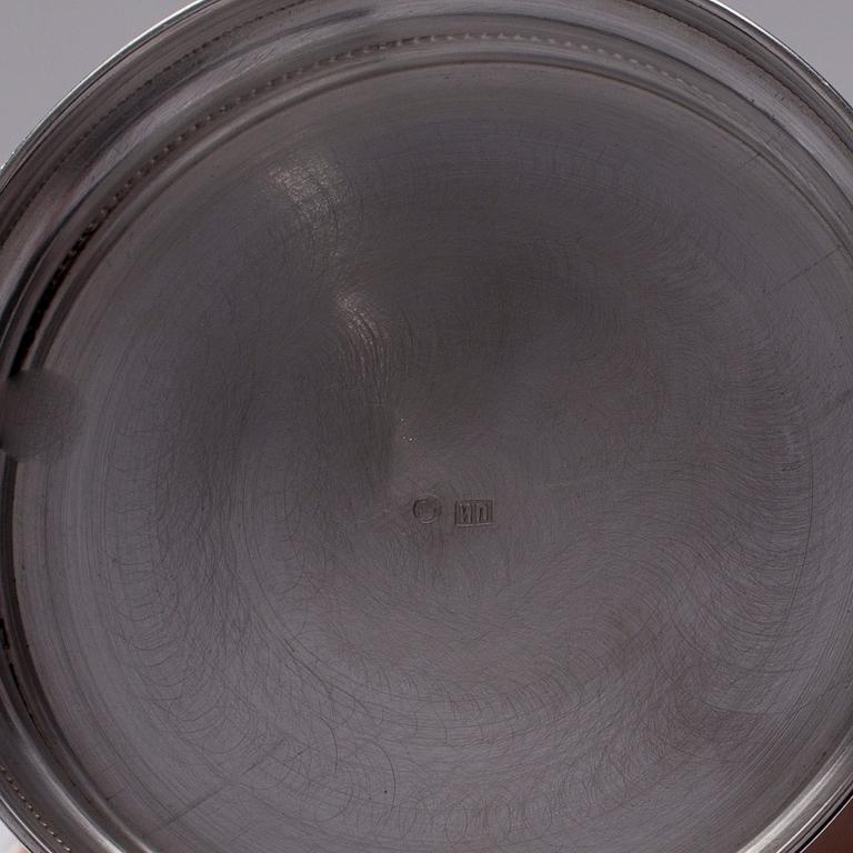 TEGLASHÅLLARE, 2 st, silver, Ryssland 1900-tal. Vikt ca 205 g.