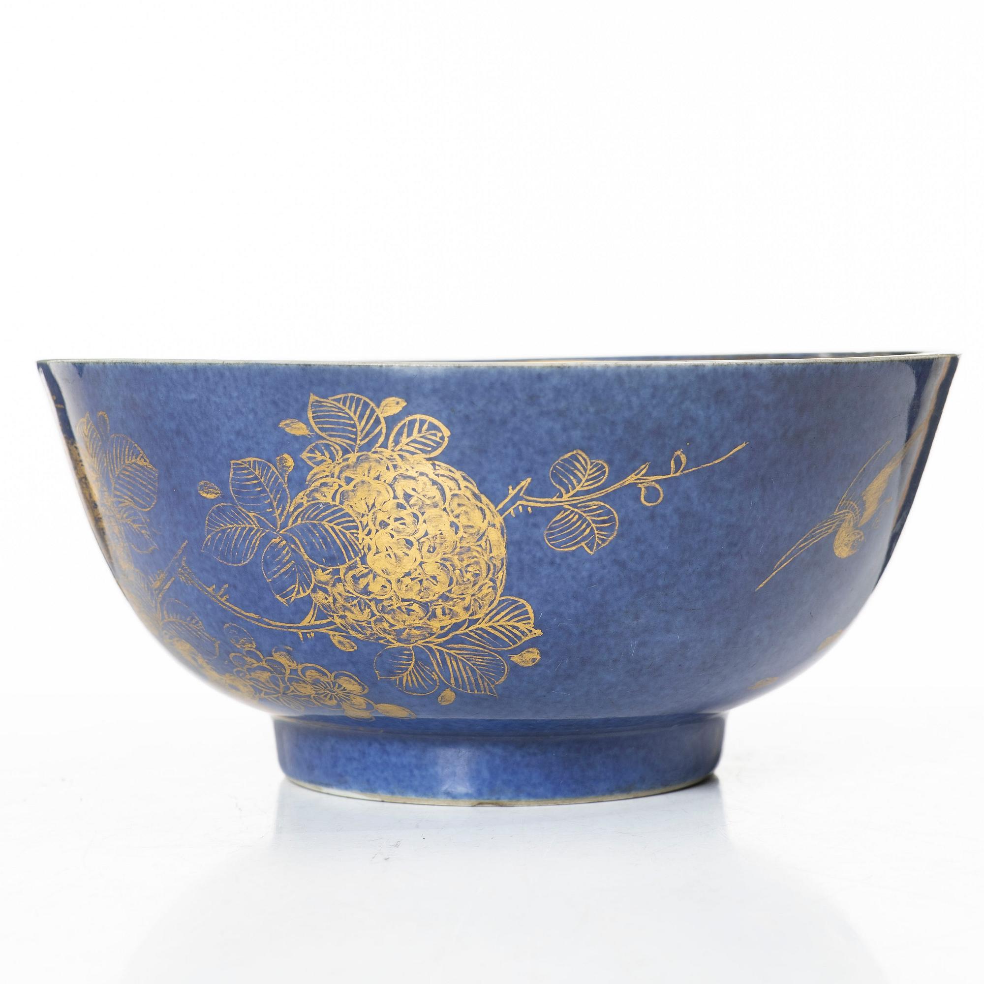 Skål, porslin. Qingdynastin, 1700-tal.