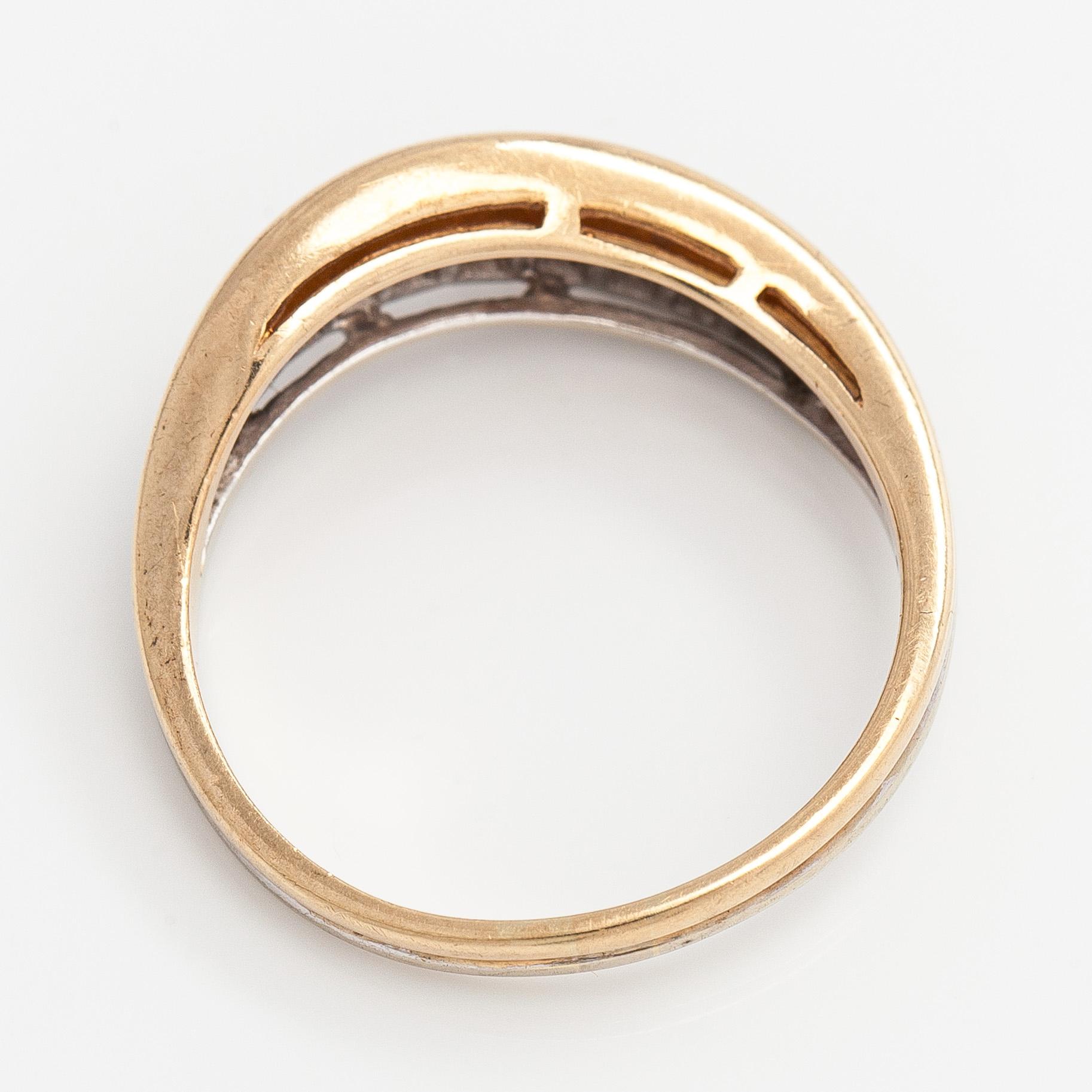 Ring, brilliant cut diamonds, 14K gold and white gold.