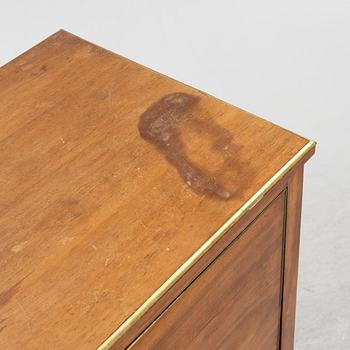 A late Gustavian secretaire, around 1800.