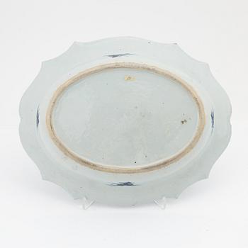 A blue and white tureen stand, Qing dynasty, Qianlong (1736-95).